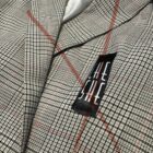 vintage-blazer-half-cut-grey-stripes-details-2